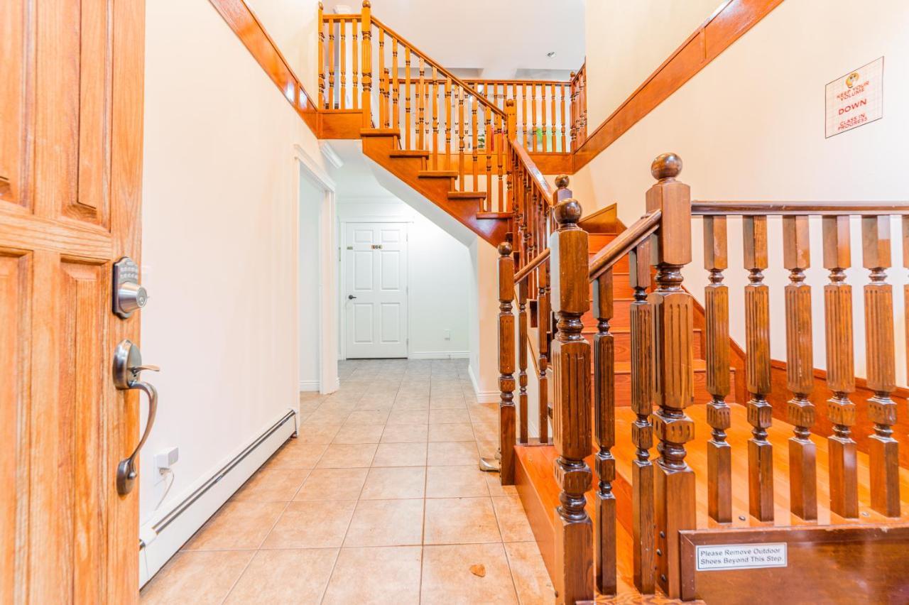 Lee'S Place Villa Surrey Dış mekan fotoğraf