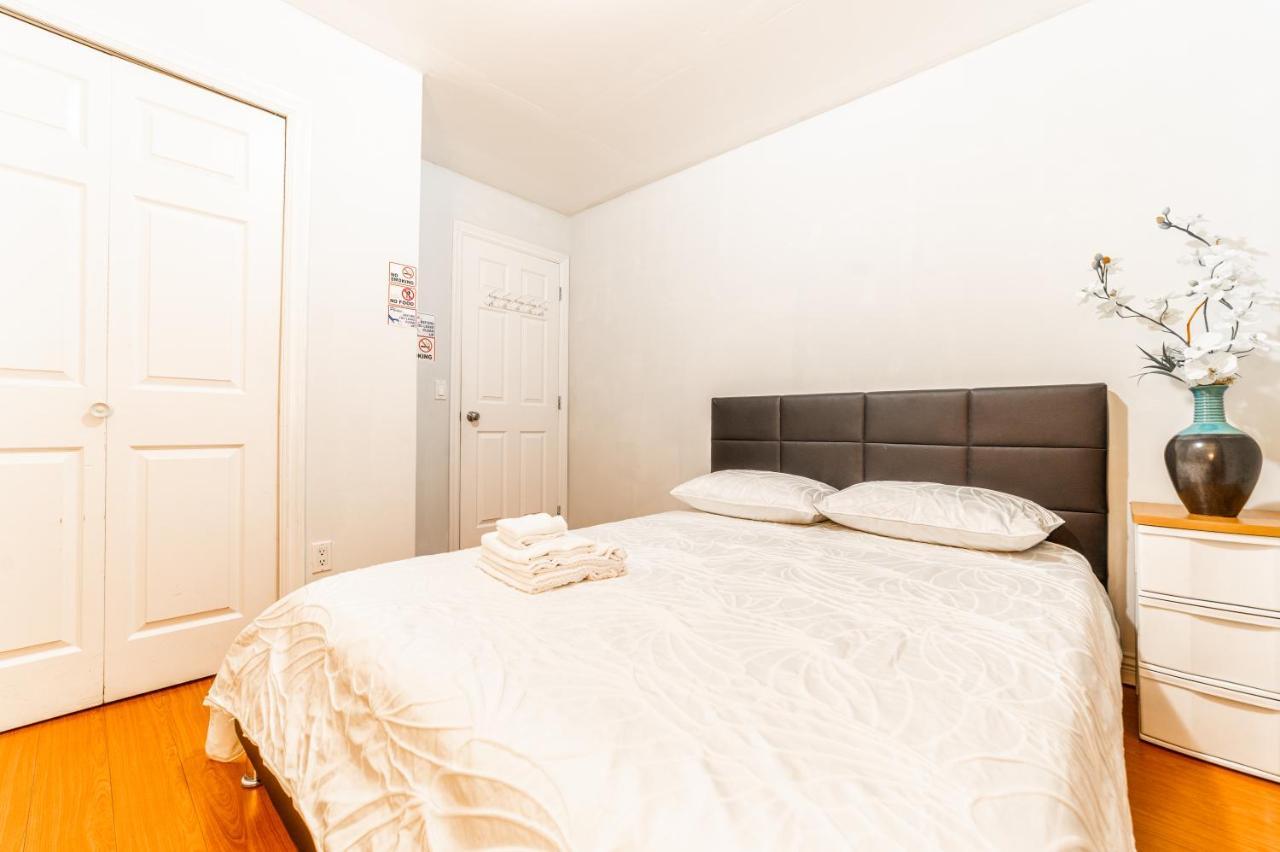 Lee'S Place Villa Surrey Dış mekan fotoğraf