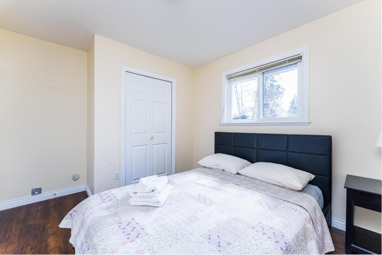 Lee'S Place Villa Surrey Dış mekan fotoğraf